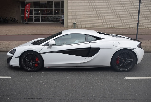 McLaren 570S