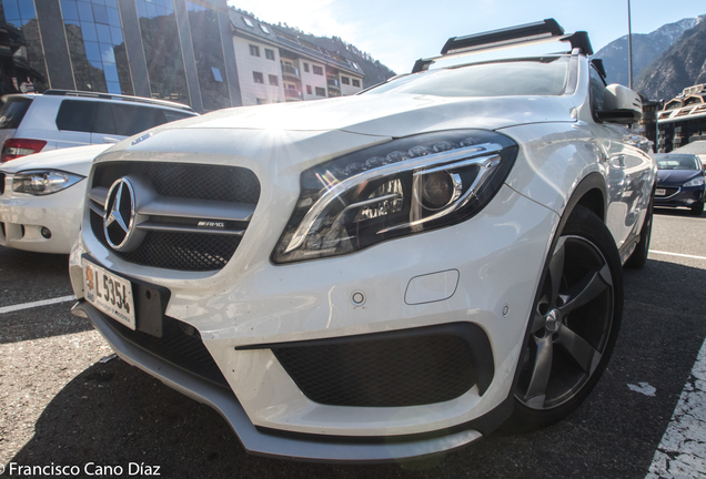 Mercedes-Benz GLA 45 AMG X156