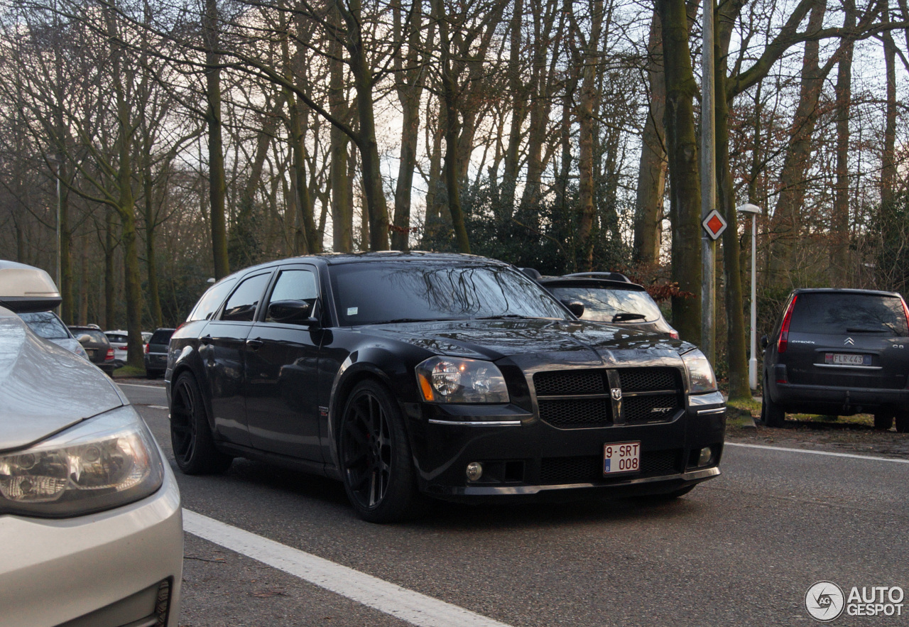 Dodge Magnum SRT-8