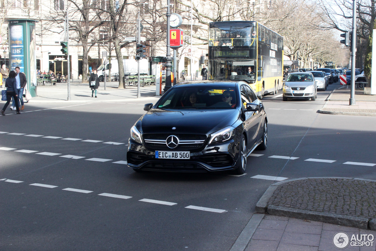 Mercedes-AMG A 45 W176 2015