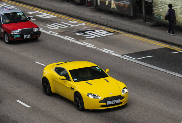 Aston Martin V8 Vantage