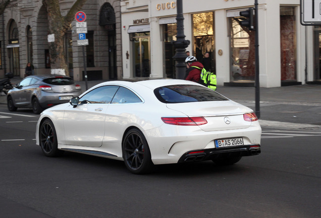 Mercedes-Benz S 63 AMG Coupé C217