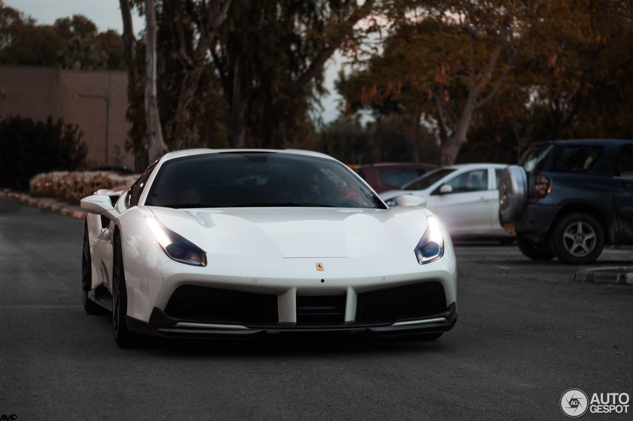 Ferrari 488 Spider Novitec Rosso