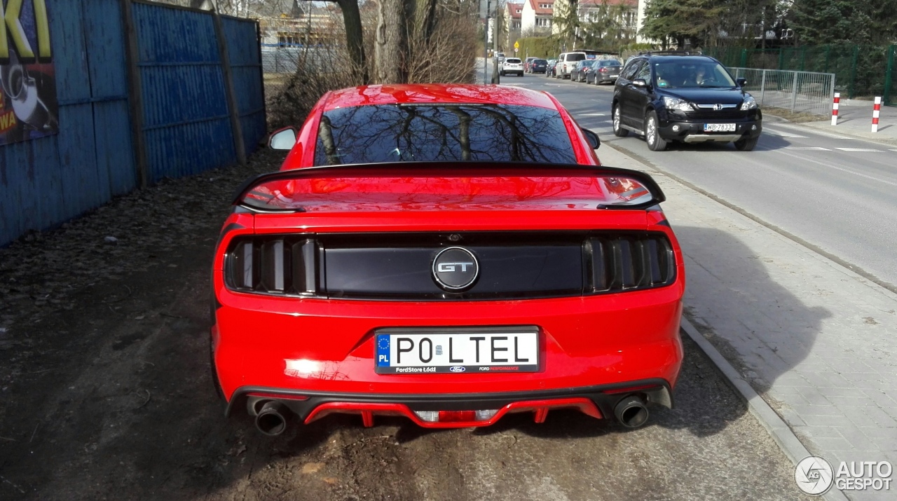 Ford Mustang GT 2015