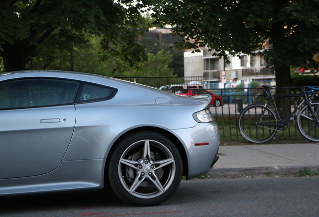 Aston Martin V8 Vantage GT