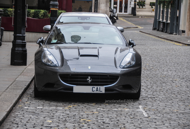 Ferrari California