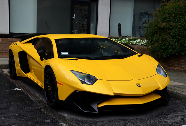 Lamborghini Aventador LP750-4 SuperVeloce