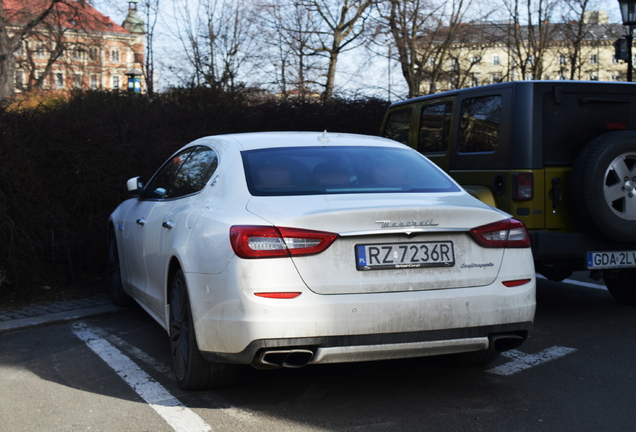 Maserati Quattroporte GTS 2013