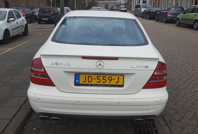 Mercedes-Benz E 55 AMG