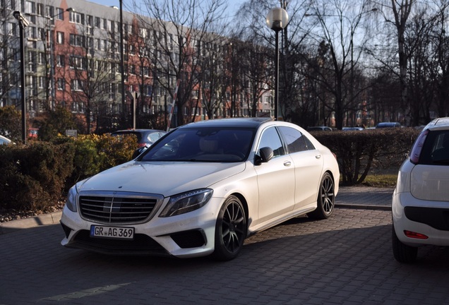 Mercedes-Benz S 63 AMG V222