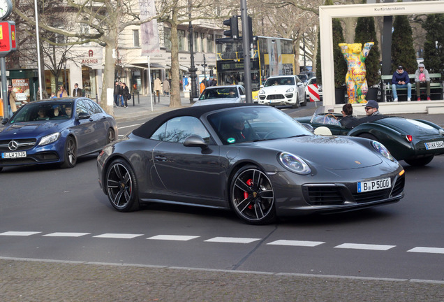 Porsche 991 Carrera 4S Cabriolet MkII