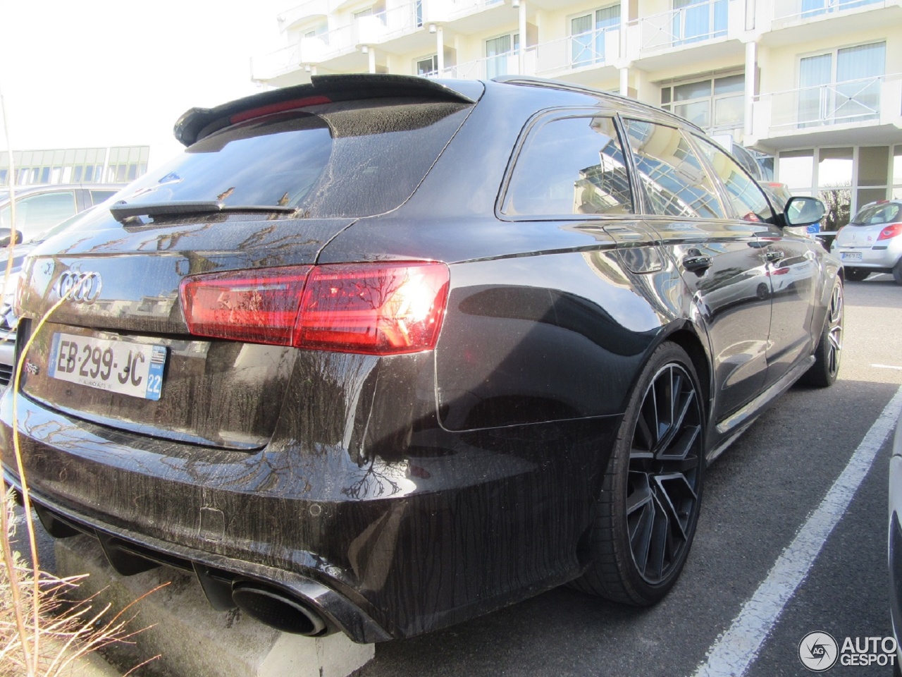 Audi RS6 Avant C7 2015