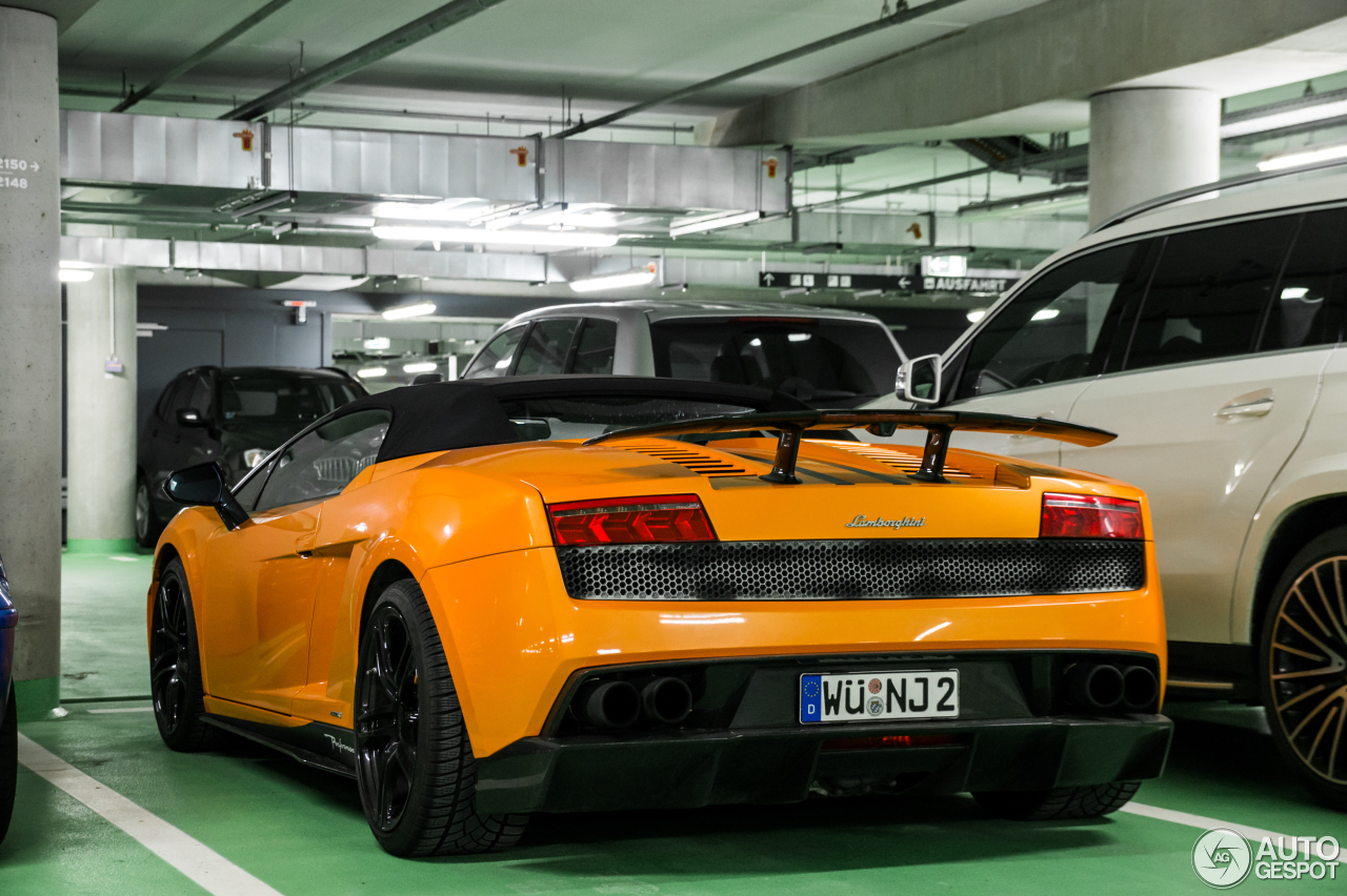 Lamborghini Gallardo LP570-4 Spyder Performante