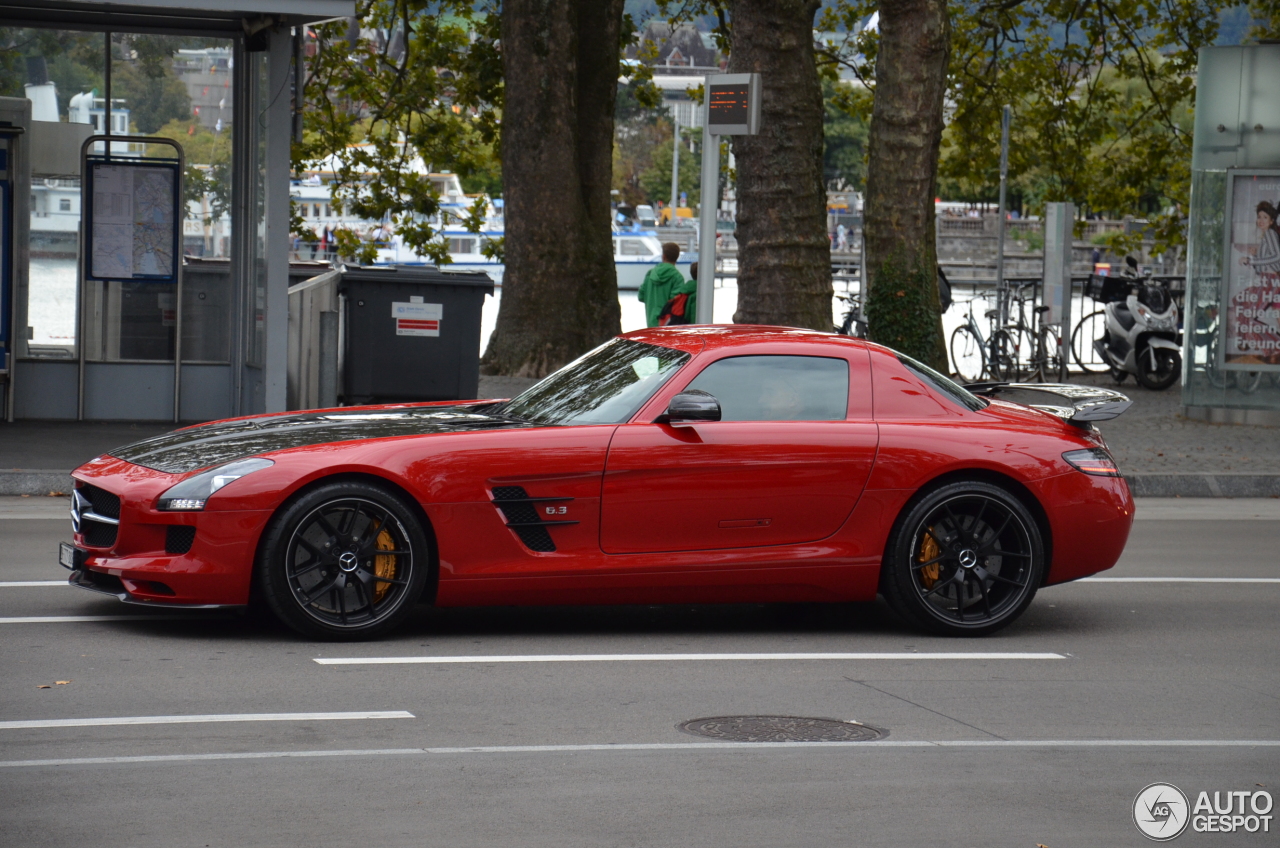 Mercedes-Benz SLS AMG GT Final Edition