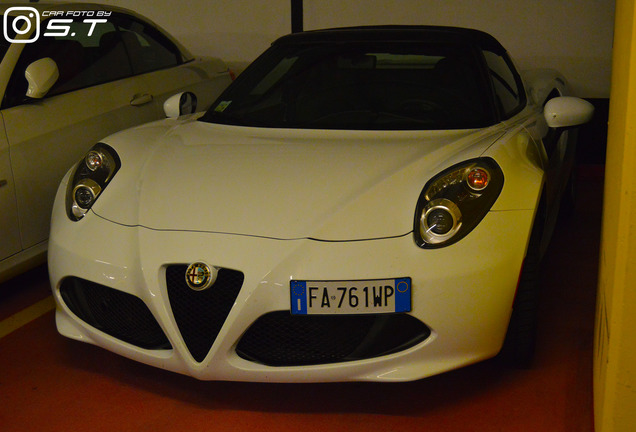 Alfa Romeo 4C Spider