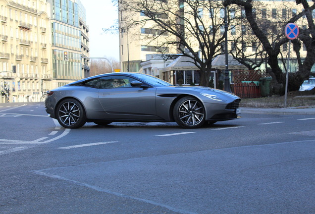 Aston Martin DB11 Launch Edition