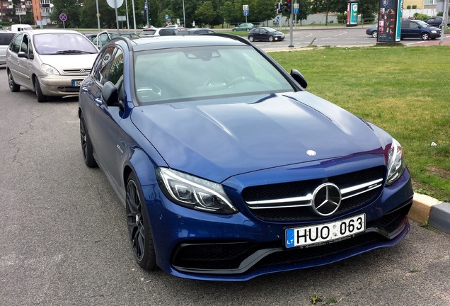 Mercedes-AMG C 63 S Estate S205