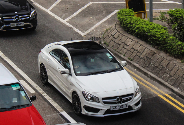 Mercedes-Benz CLA 45 AMG C117