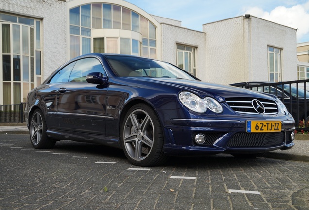 Mercedes-Benz CLK 63 AMG