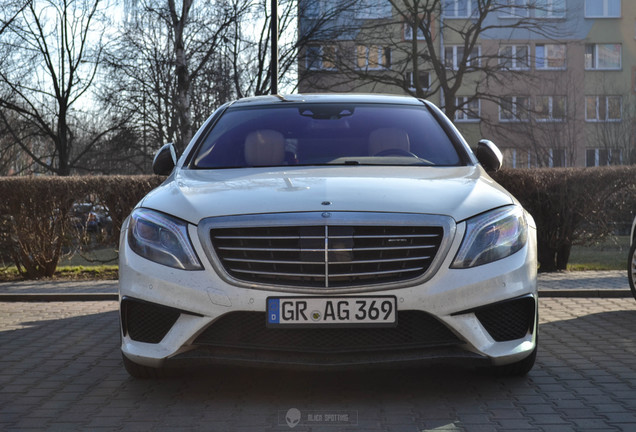 Mercedes-Benz S 63 AMG V222