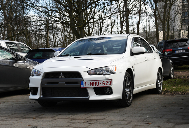 Mitsubishi Lancer Evolution X