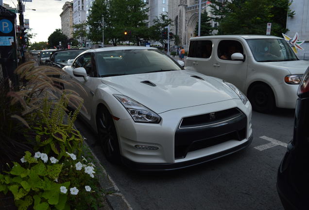 Nissan GT-R 2014