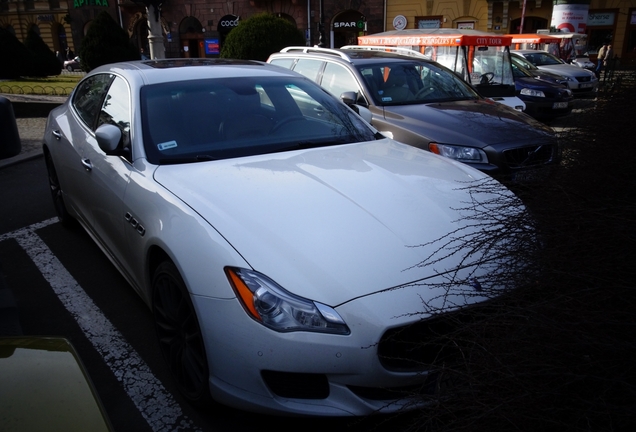 Maserati Quattroporte GTS 2013