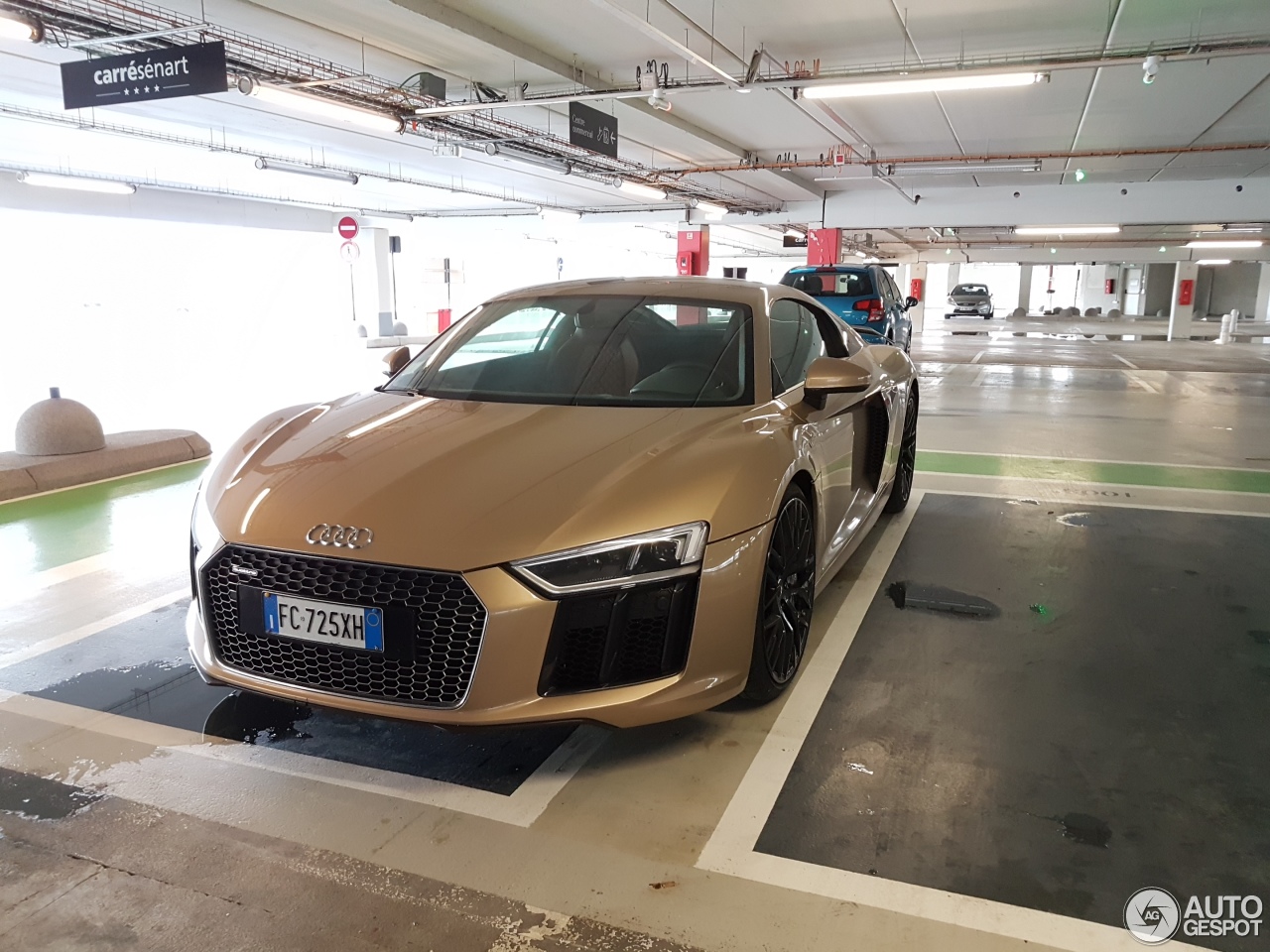 Audi R8 V10 Plus 2015