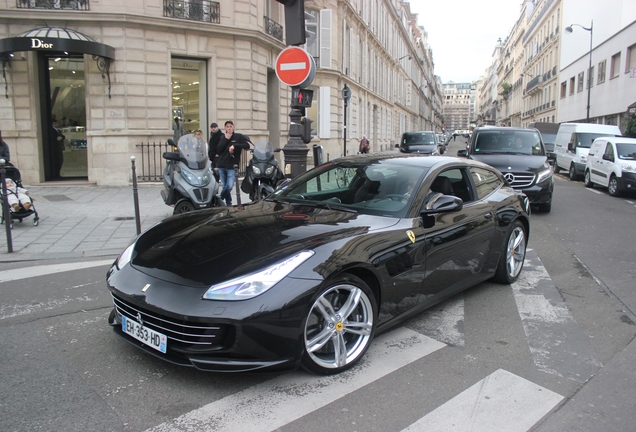 Ferrari GTC4Lusso