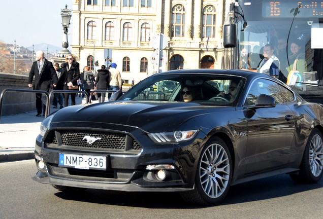 Ford Mustang GT 2015