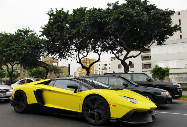 Lamborghini Aventador LP720-4 Roadster 50° Anniversario