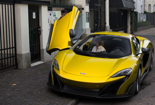 McLaren 675LT Spider