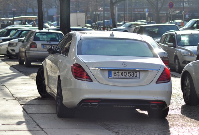 Mercedes-Benz S 63 AMG V222