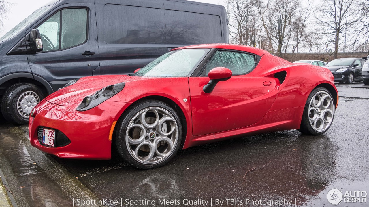 Alfa Romeo 4C Coupé