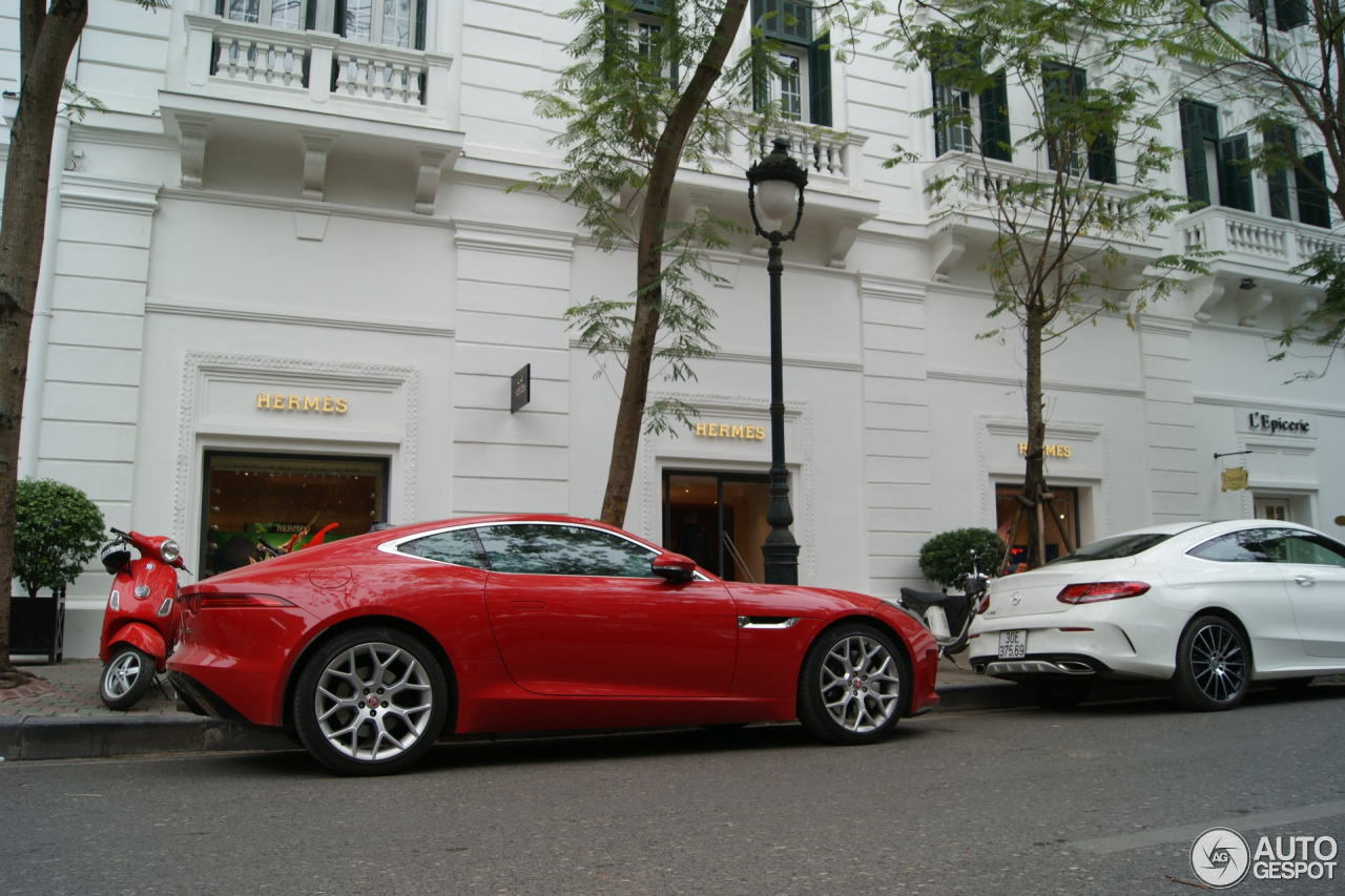 Jaguar F-TYPE S Coupé