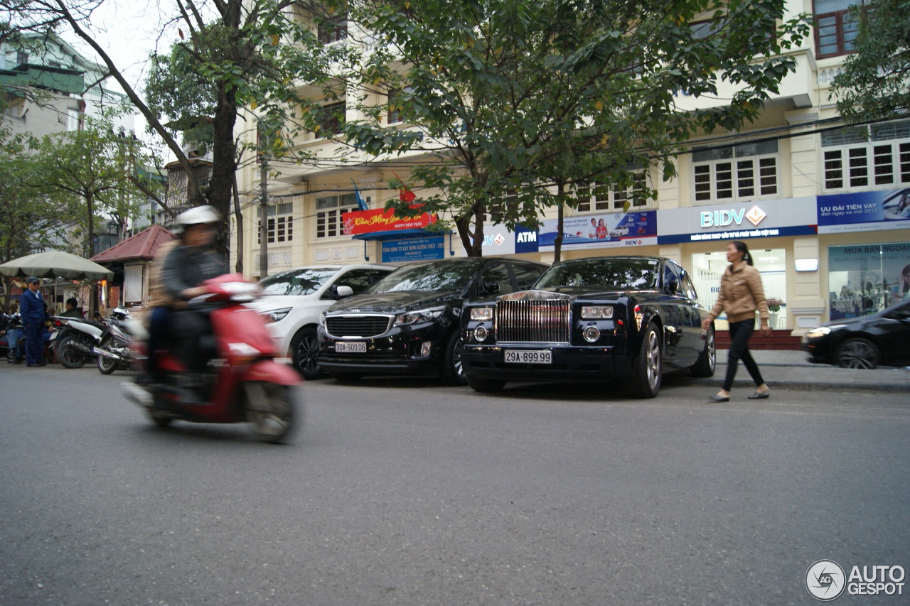 Rolls-Royce Phantom