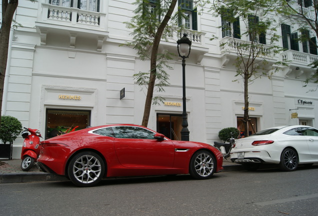 Jaguar F-TYPE S Coupé