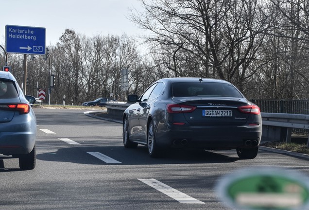 Maserati Quattroporte S Q4 2013