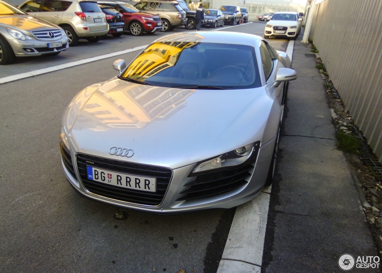 Audi R8