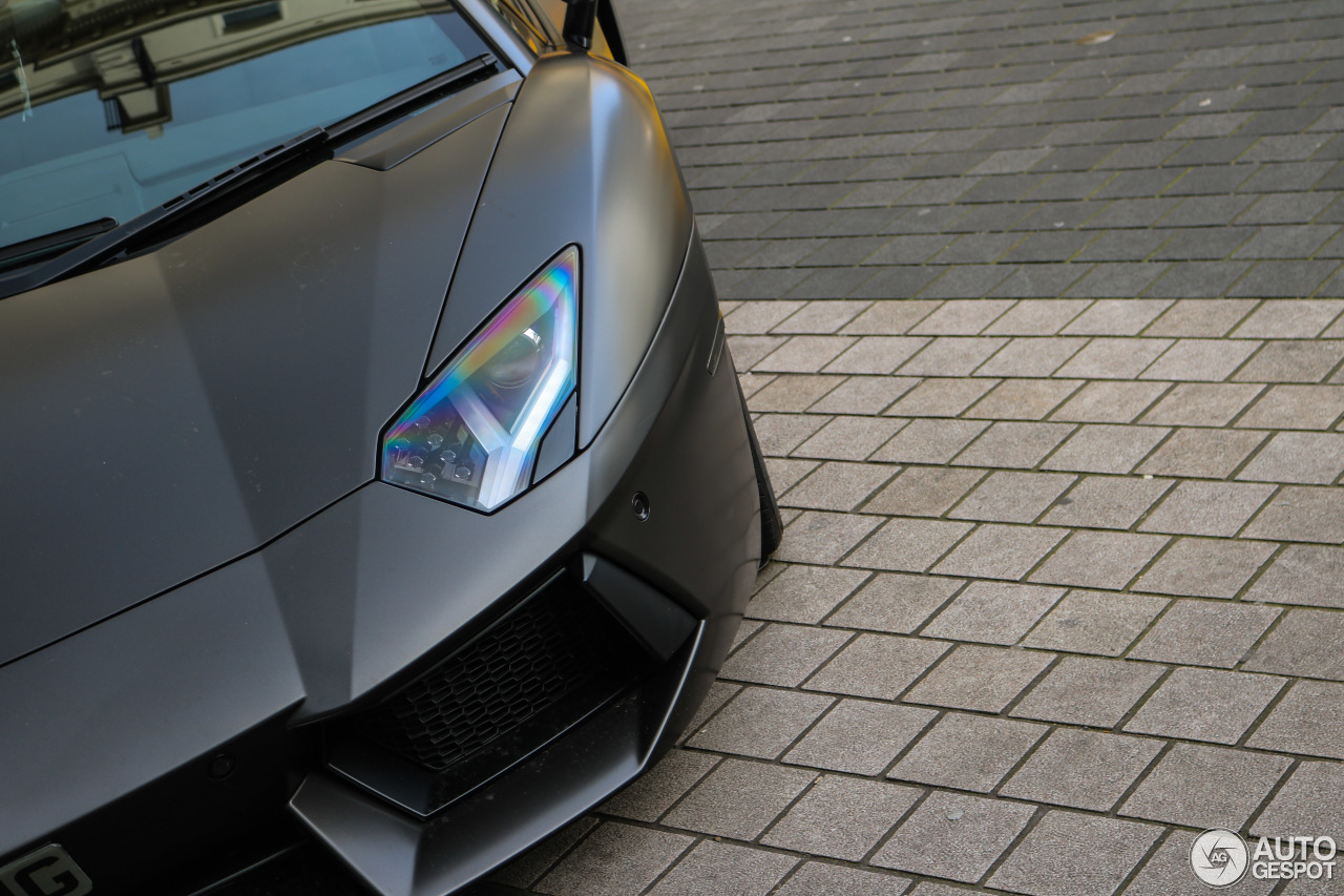 Lamborghini Aventador LP700-4