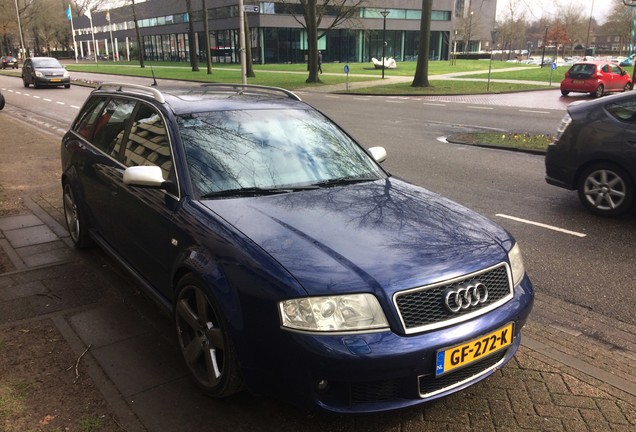 Audi RS6 Avant C5