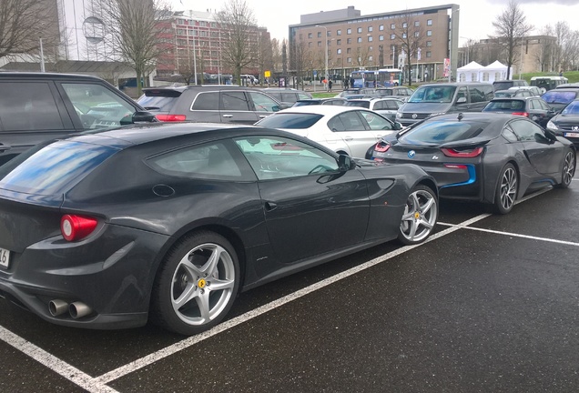 Ferrari FF