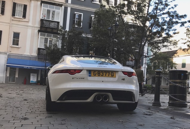 Jaguar F-TYPE S Coupé