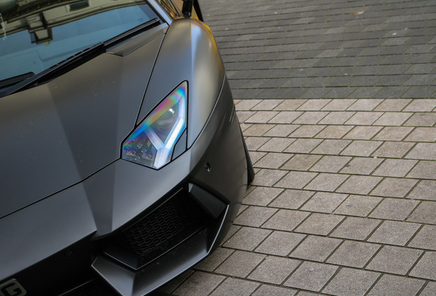 Lamborghini Aventador LP700-4