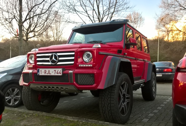 Mercedes-Benz G 500 4X4²