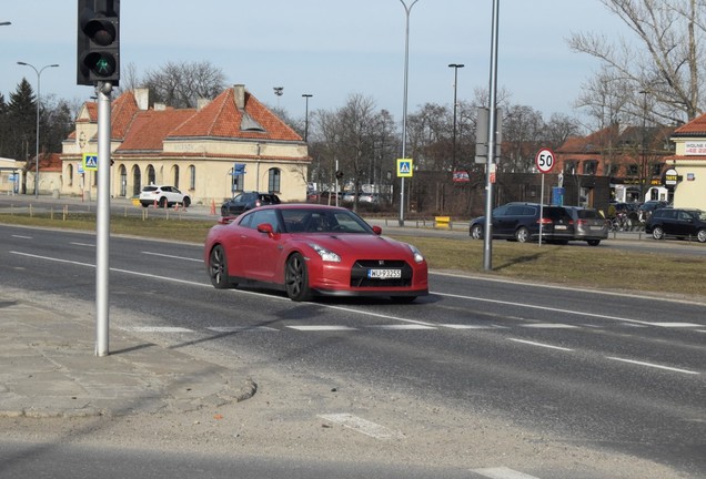 Nissan GT-R