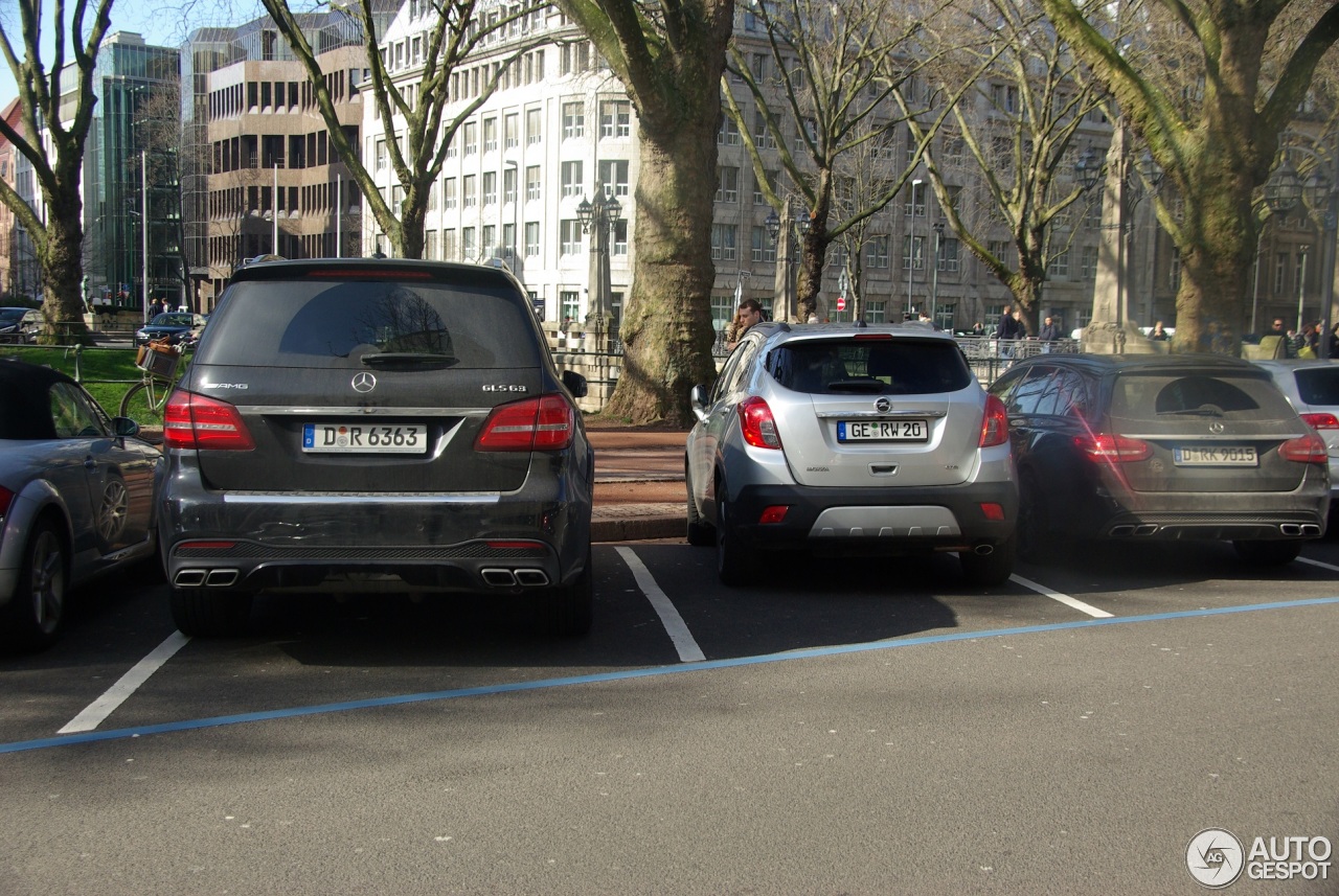 Mercedes-AMG GLS 63 X166