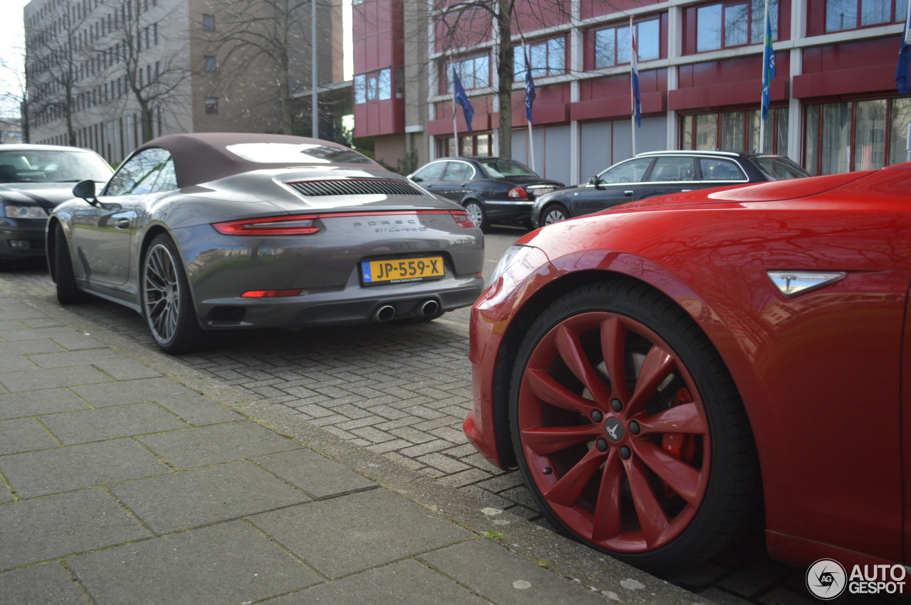 Porsche 991 Carrera 4S Cabriolet MkII