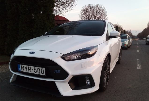 Ford Focus RS 2015