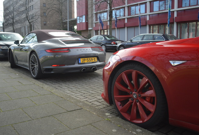 Porsche 991 Carrera 4S Cabriolet MkII